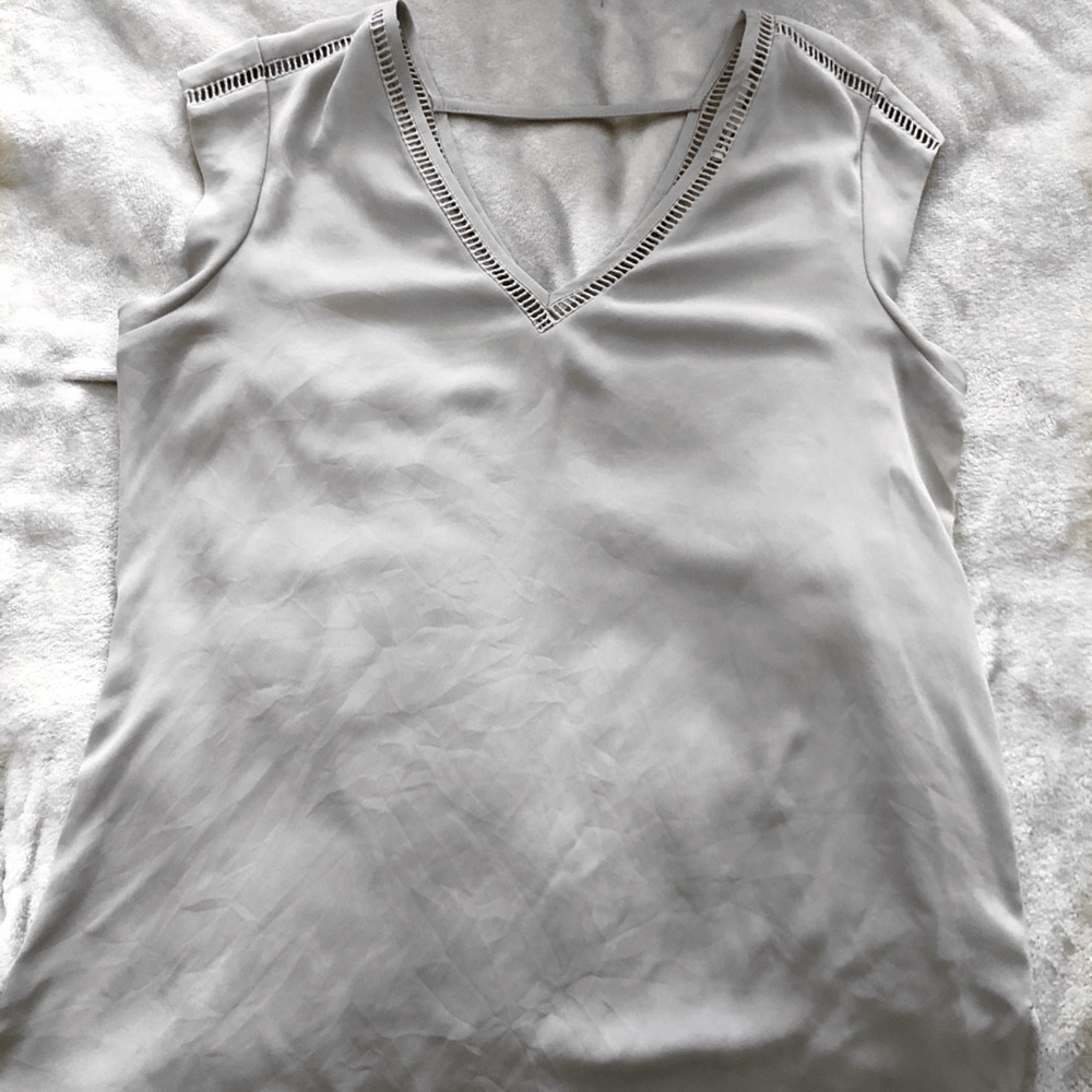 Grey short sleeve vneck blouse with detailing